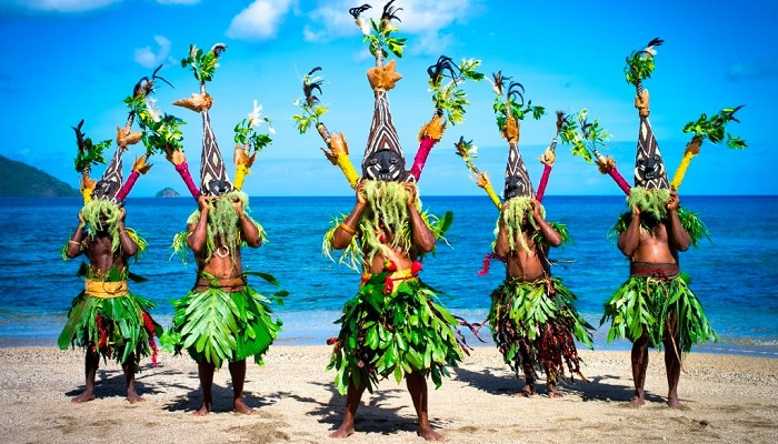 Tradiciones De Port Vila: Costumbres, Creencias, Religión Y Vestimenta