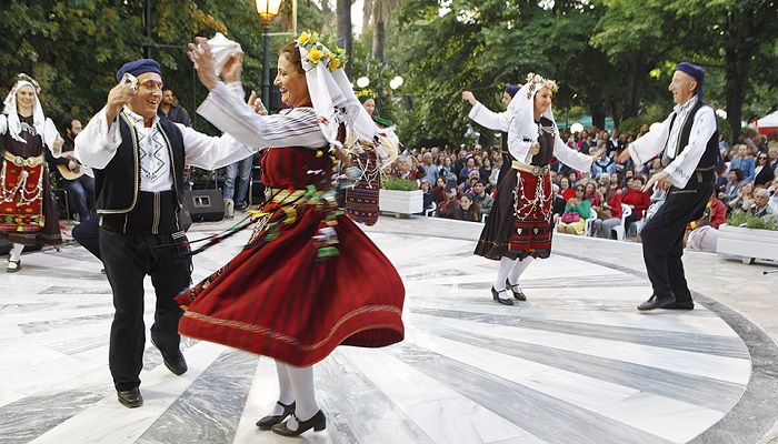 Tradiciones y Cultura Griega: Religión, Costumbres, Comidas y Más