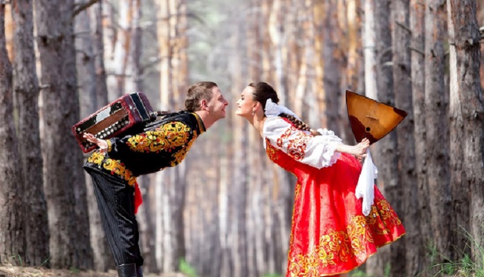 Tradiciones y Cultura Rusa: Religión, Fiestas, Costumbres, Comidas y Más